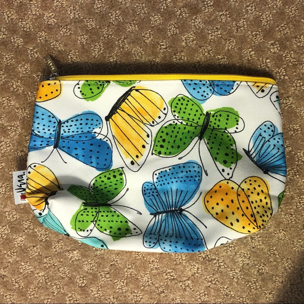🧚🏽‍♀️3/$15 Clinique Butterfly Cosmetic Bag
